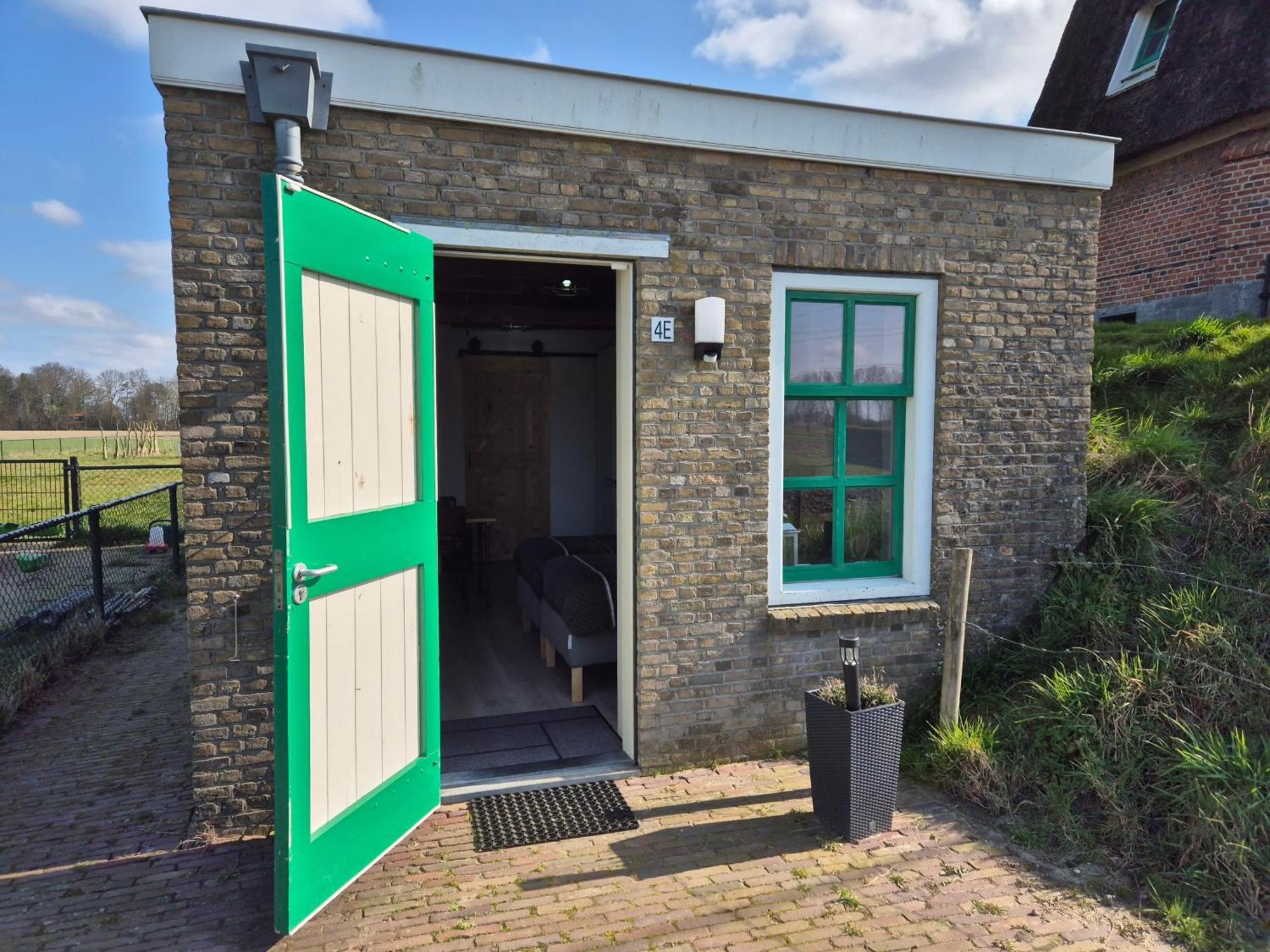 Slapen Aan De Voet Van De Molen Ovezande エクステリア 写真